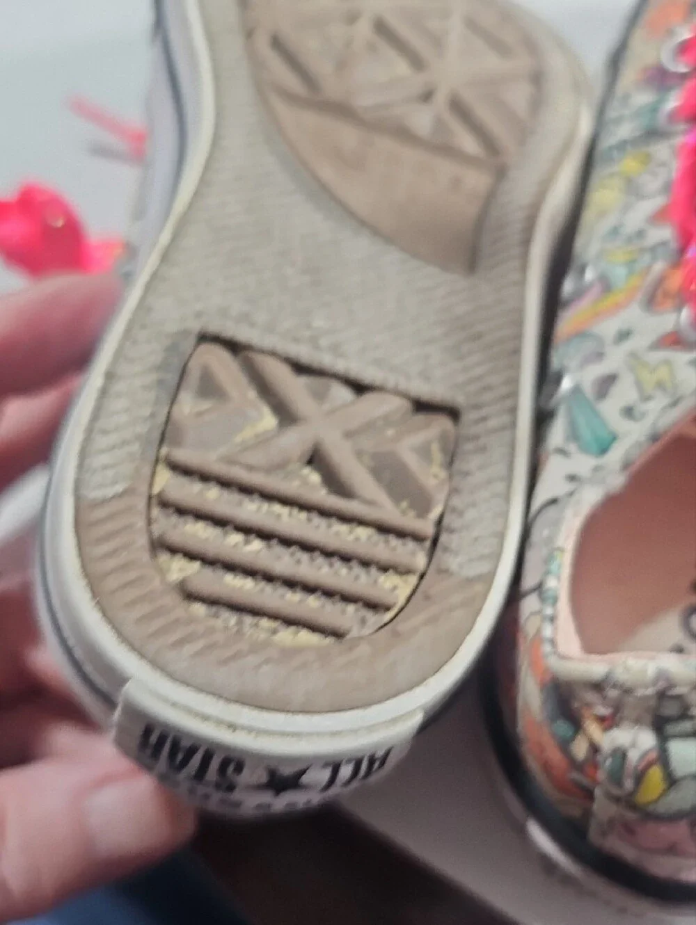 Converse Kids Low Top Sneakers with Bright Pink Glitter Laces